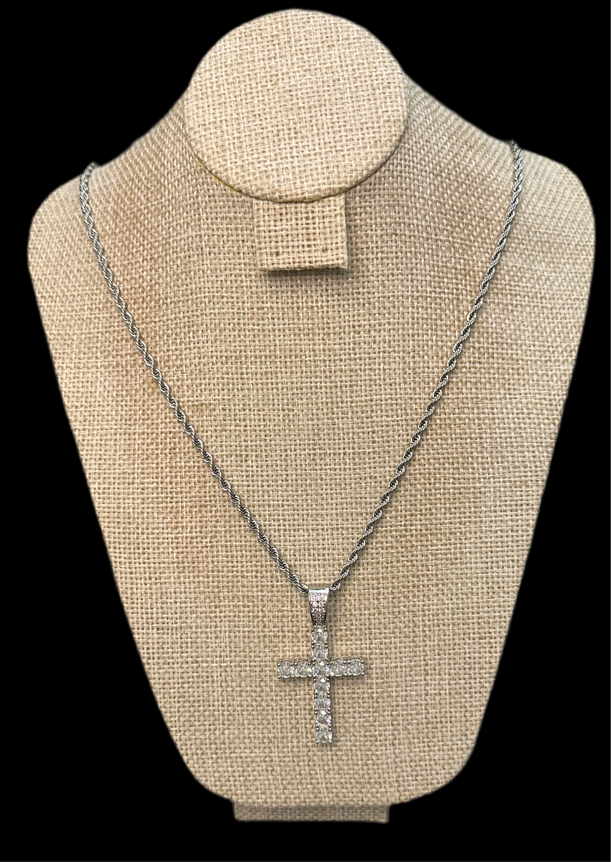 Cadena con Dije Cruz Zirconias 4 cm