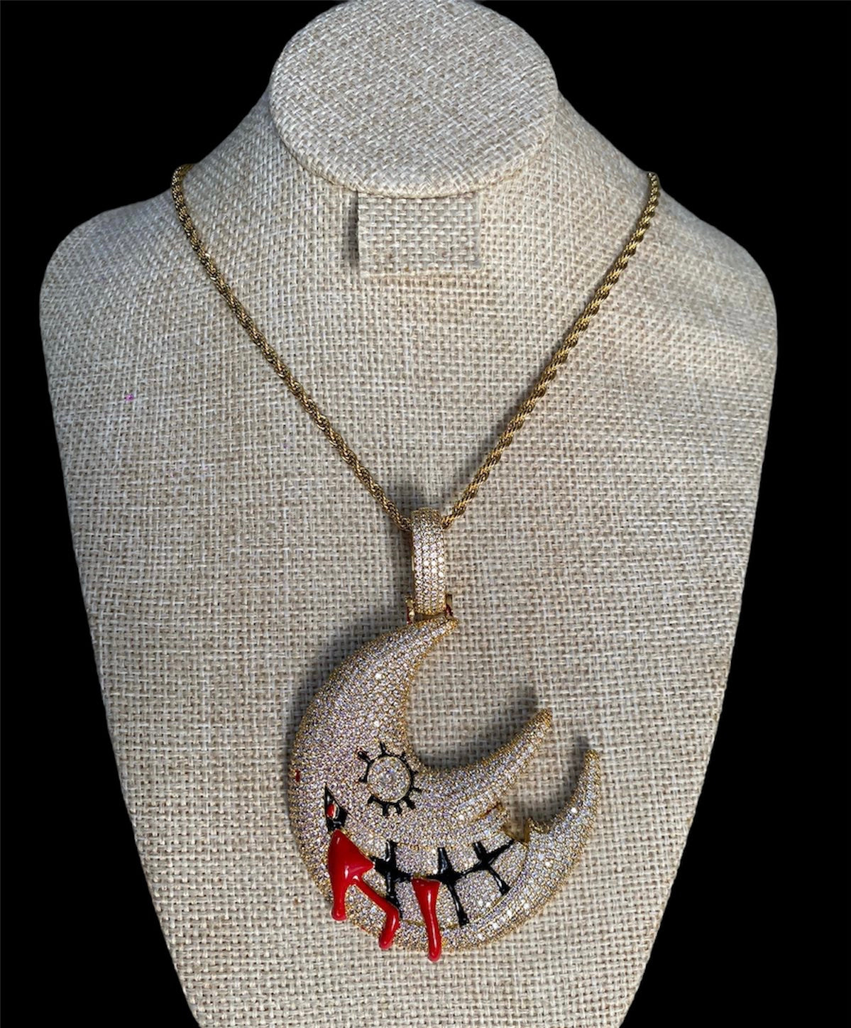 Cadena Luna Zirconias