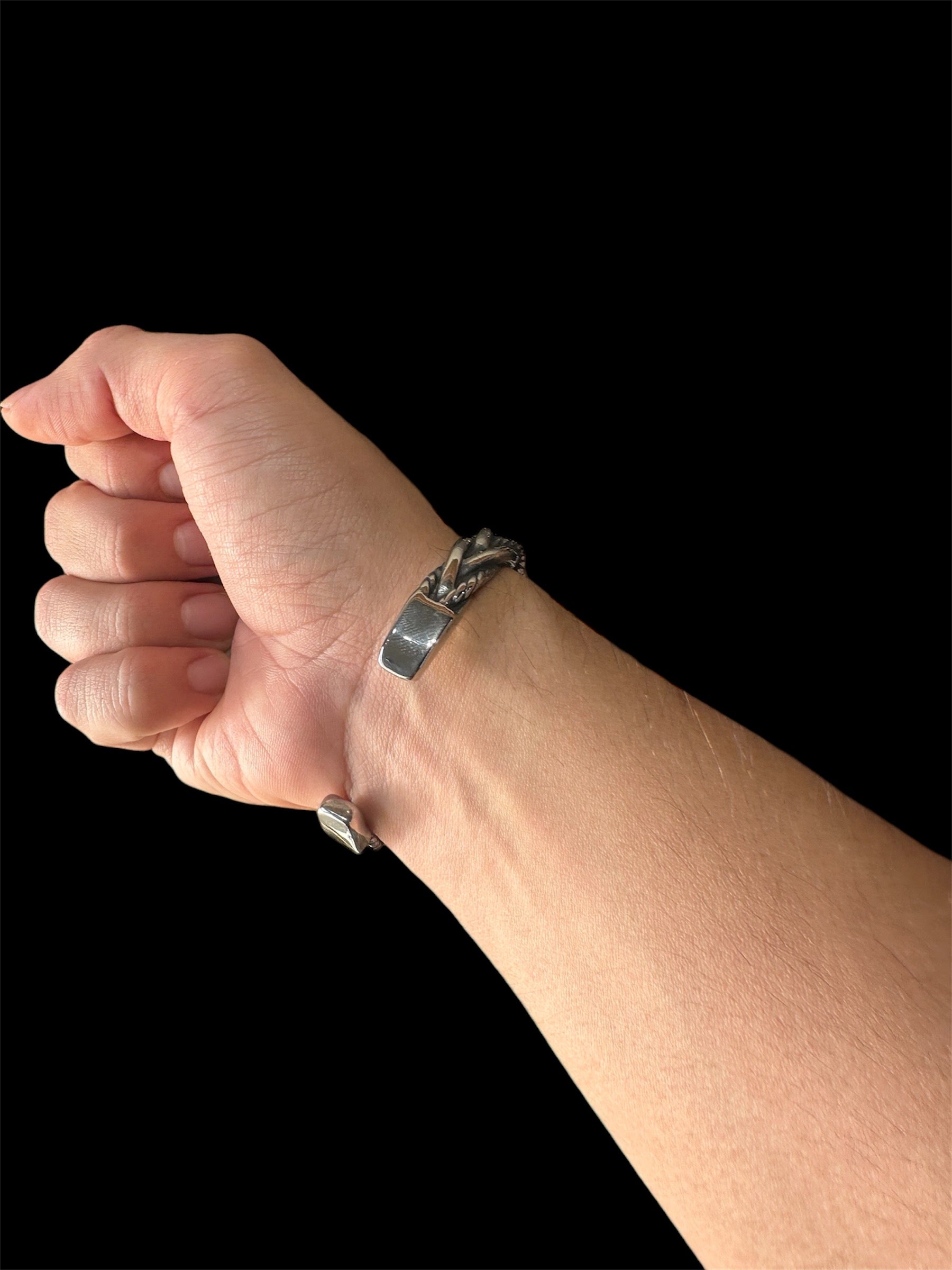 Pulsera Plata Trenzada 9 mm Ajustable