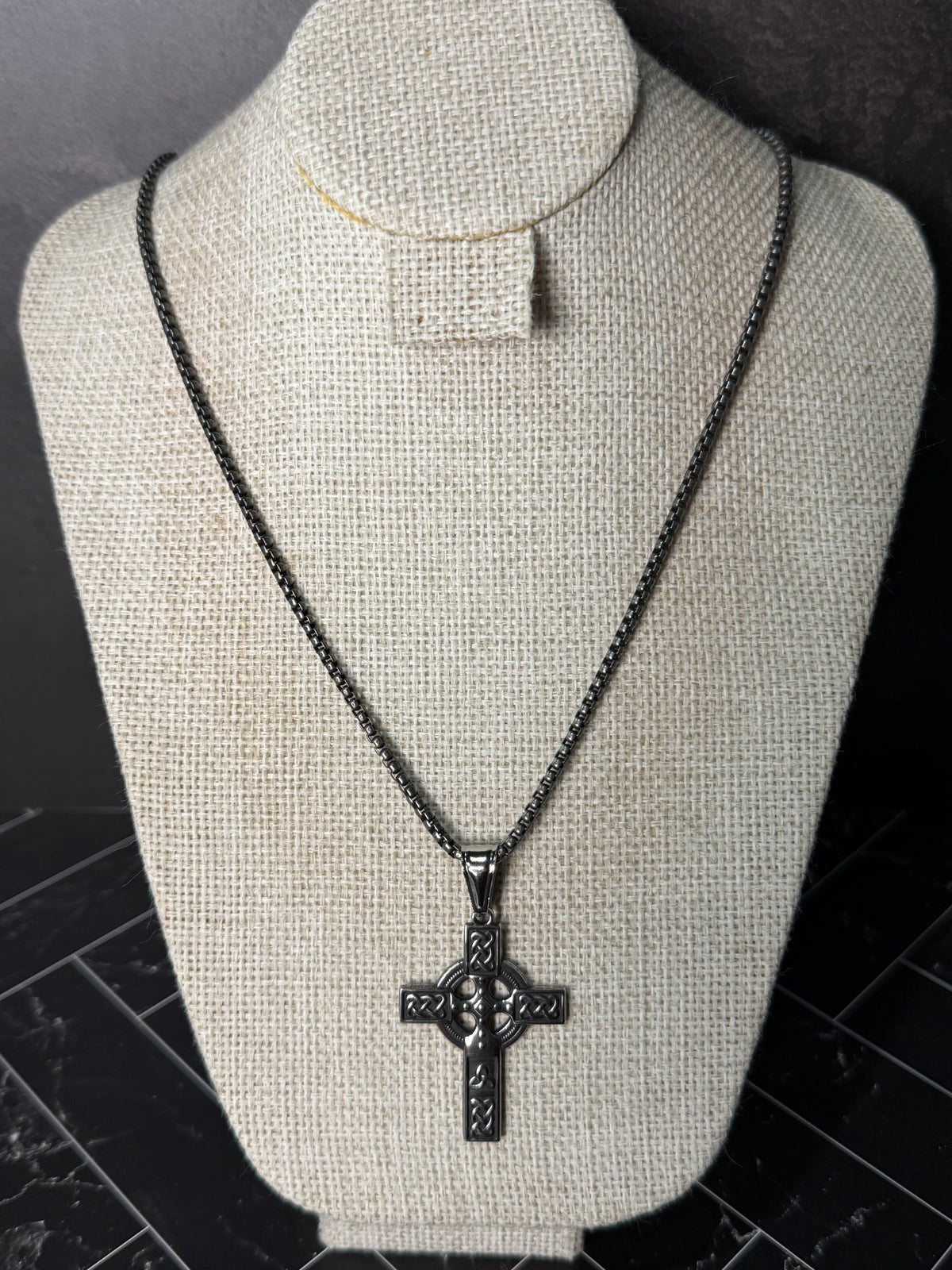 Cadena Cruz Gris Plata Acero Inoxidable