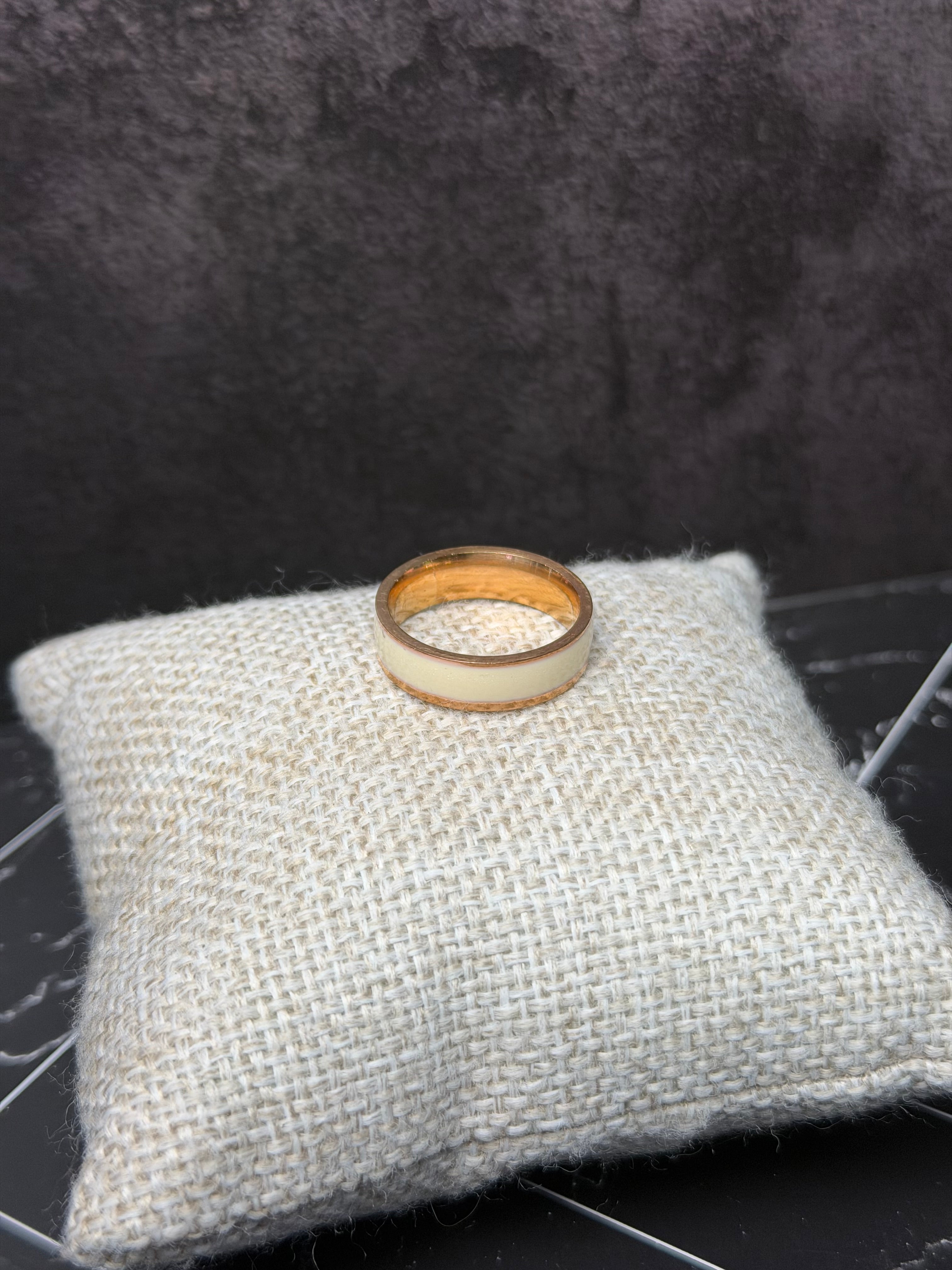Anillo Redondo Rosa Blanco