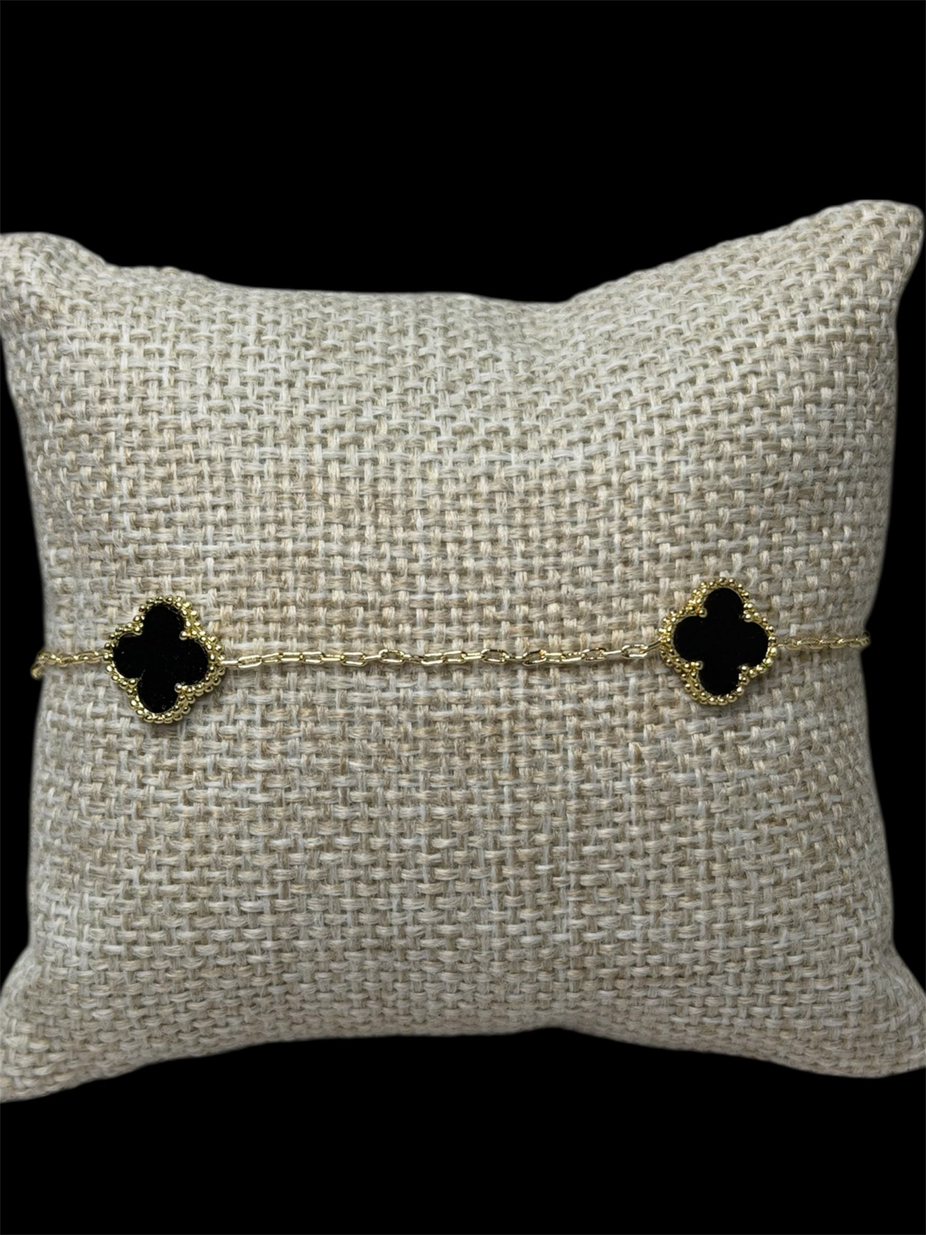 Pulsera VC Negra Oro Laminado 18 K