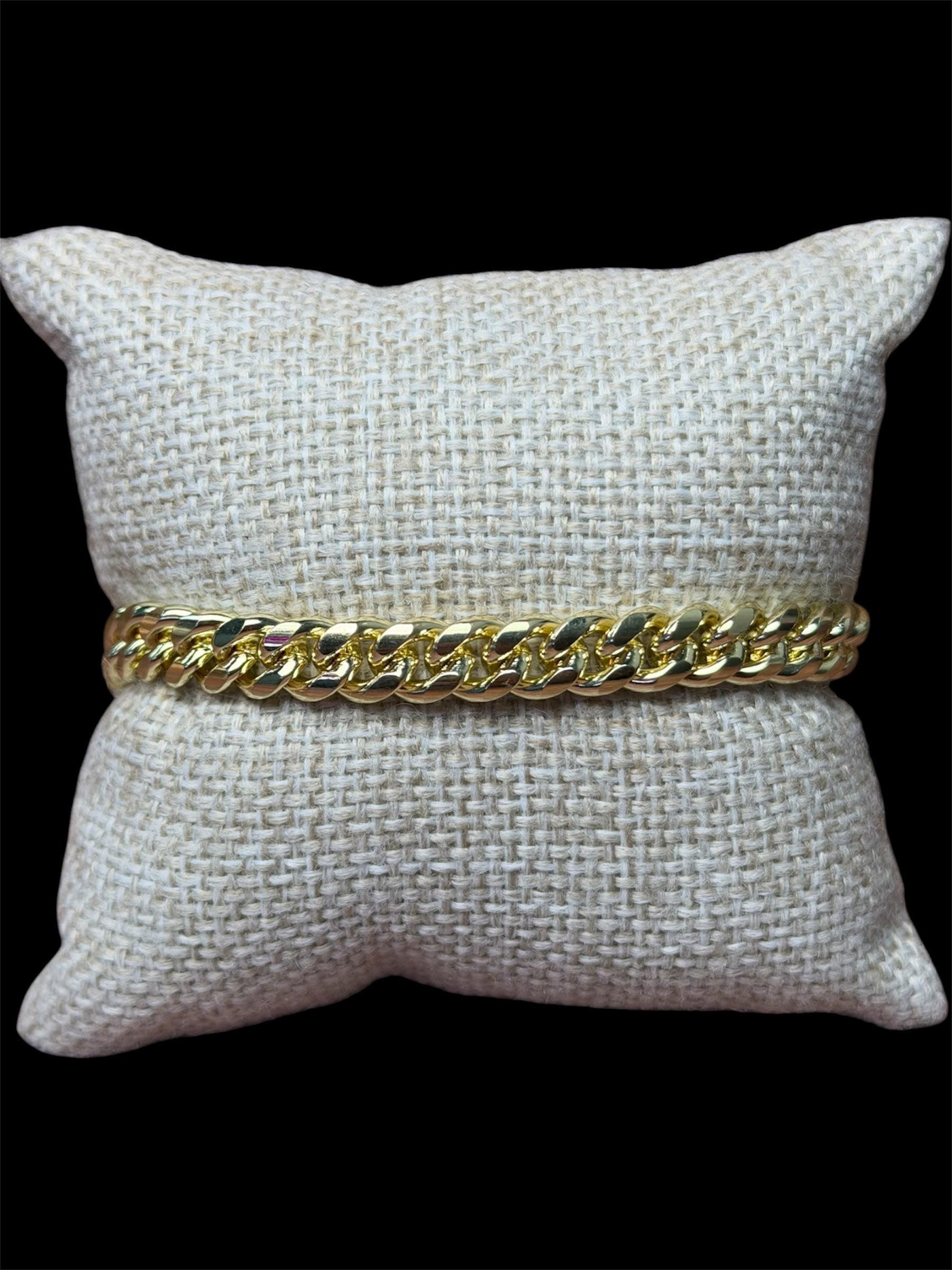 Pulsera MNC 8 mm Dorada