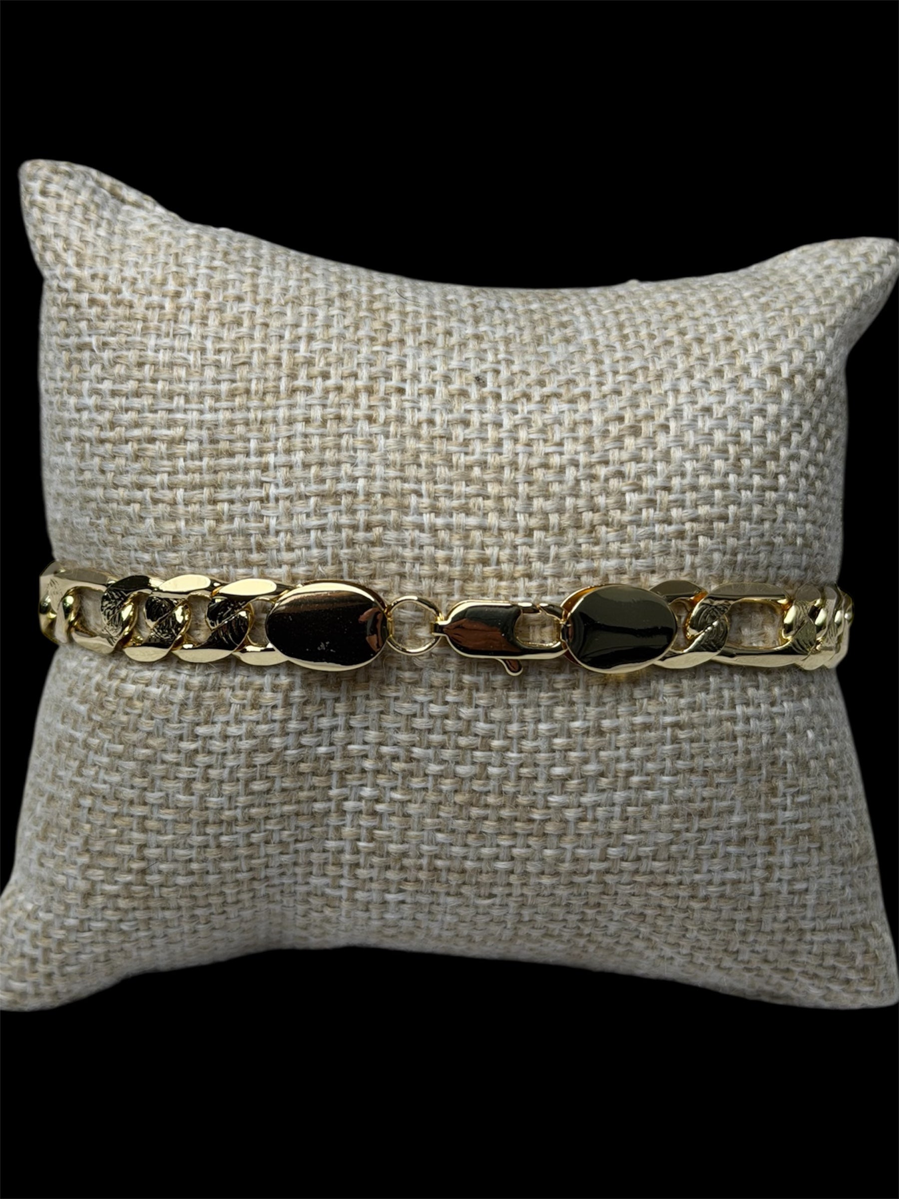 Pulsera Crtr Barbada 8 mm Oro Laminado 18 K