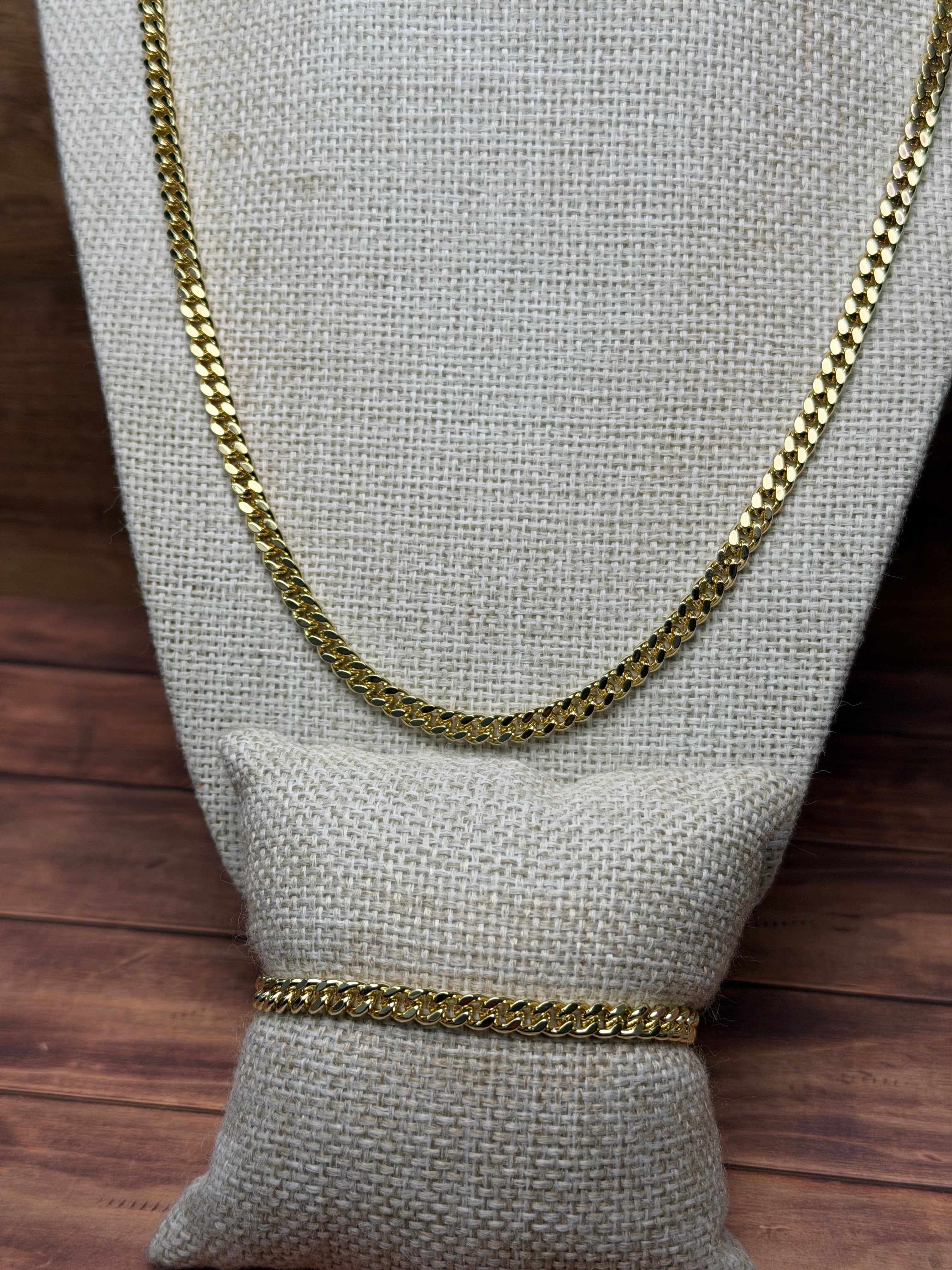 Set Cubano 5.2 mm Oro Laminado 18 K