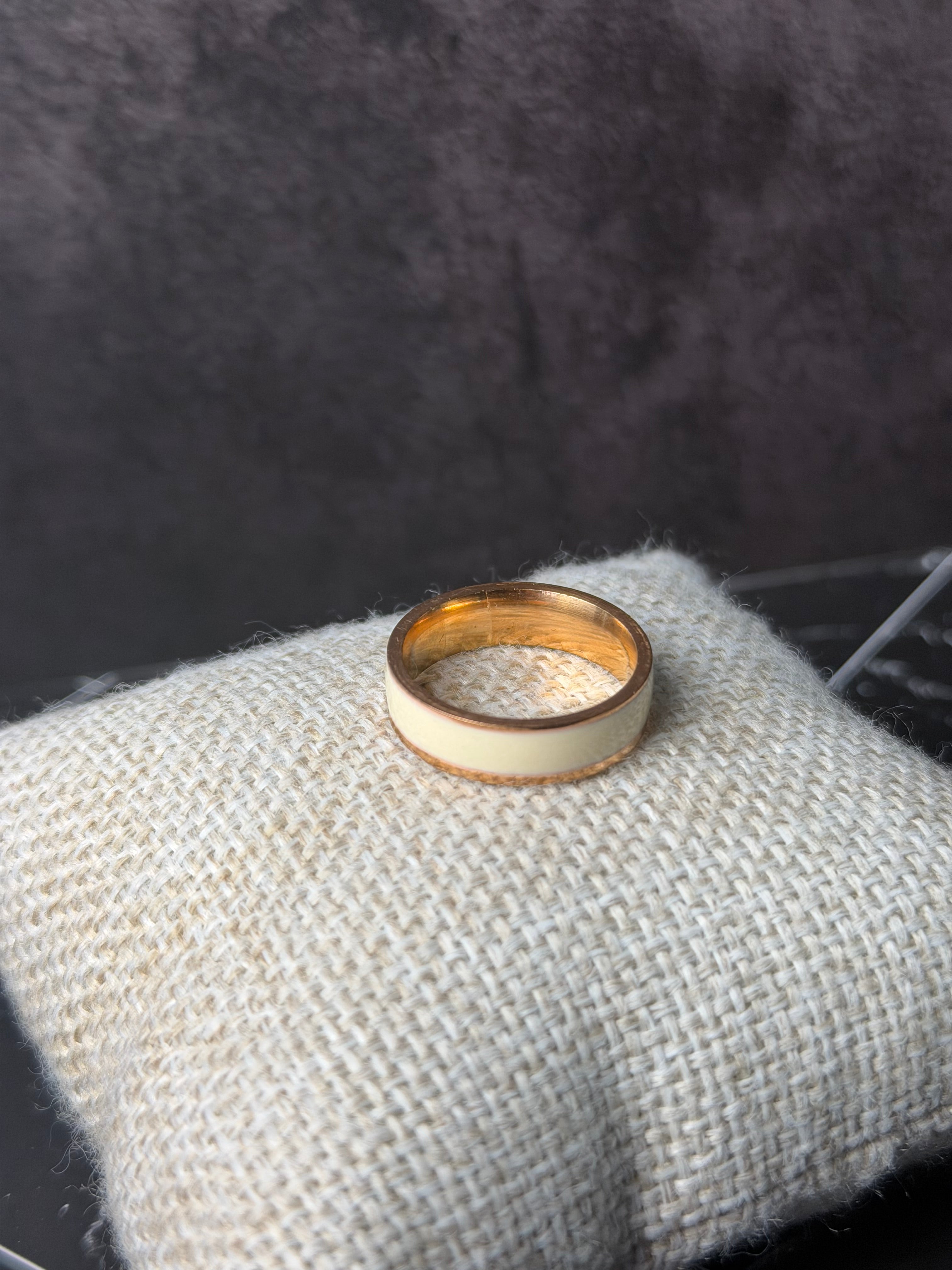 Anillo Redondo Rosa Blanco
