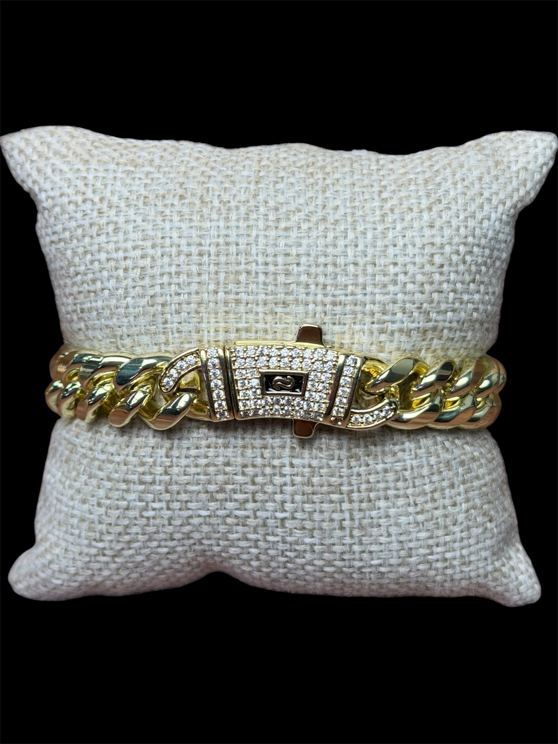 Pulsera MNC 12 mm Dorada