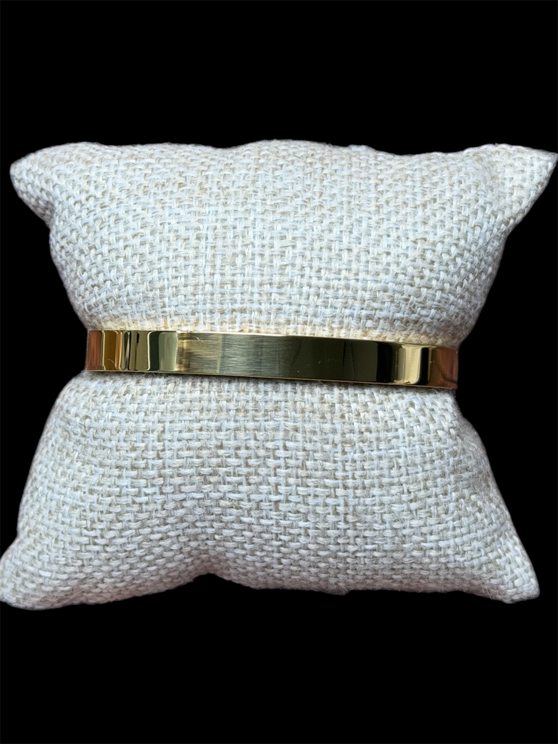 Pulsera Redonda Dorada