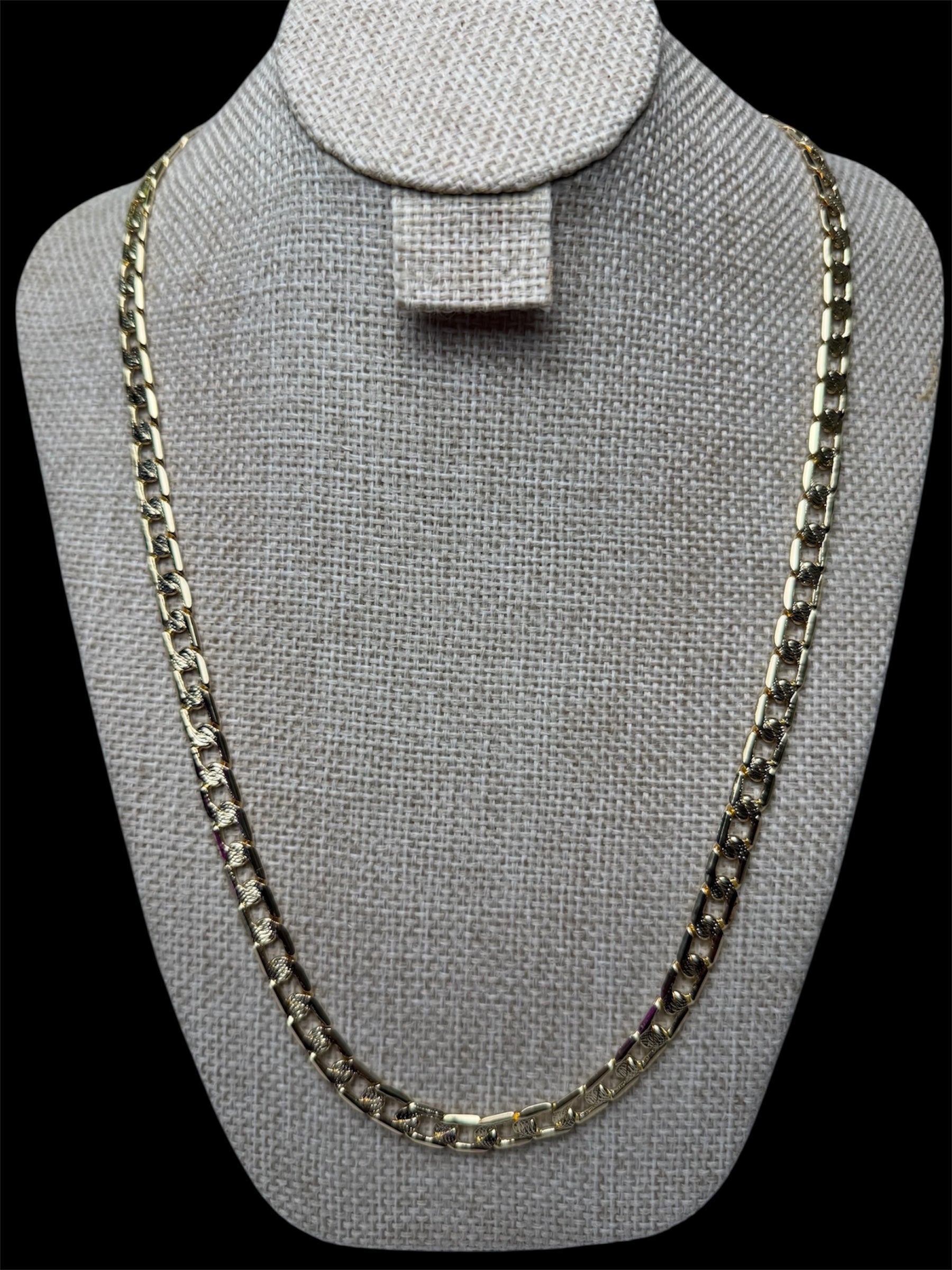 Cadena Curb 7 mm Oro Laminado 18 K