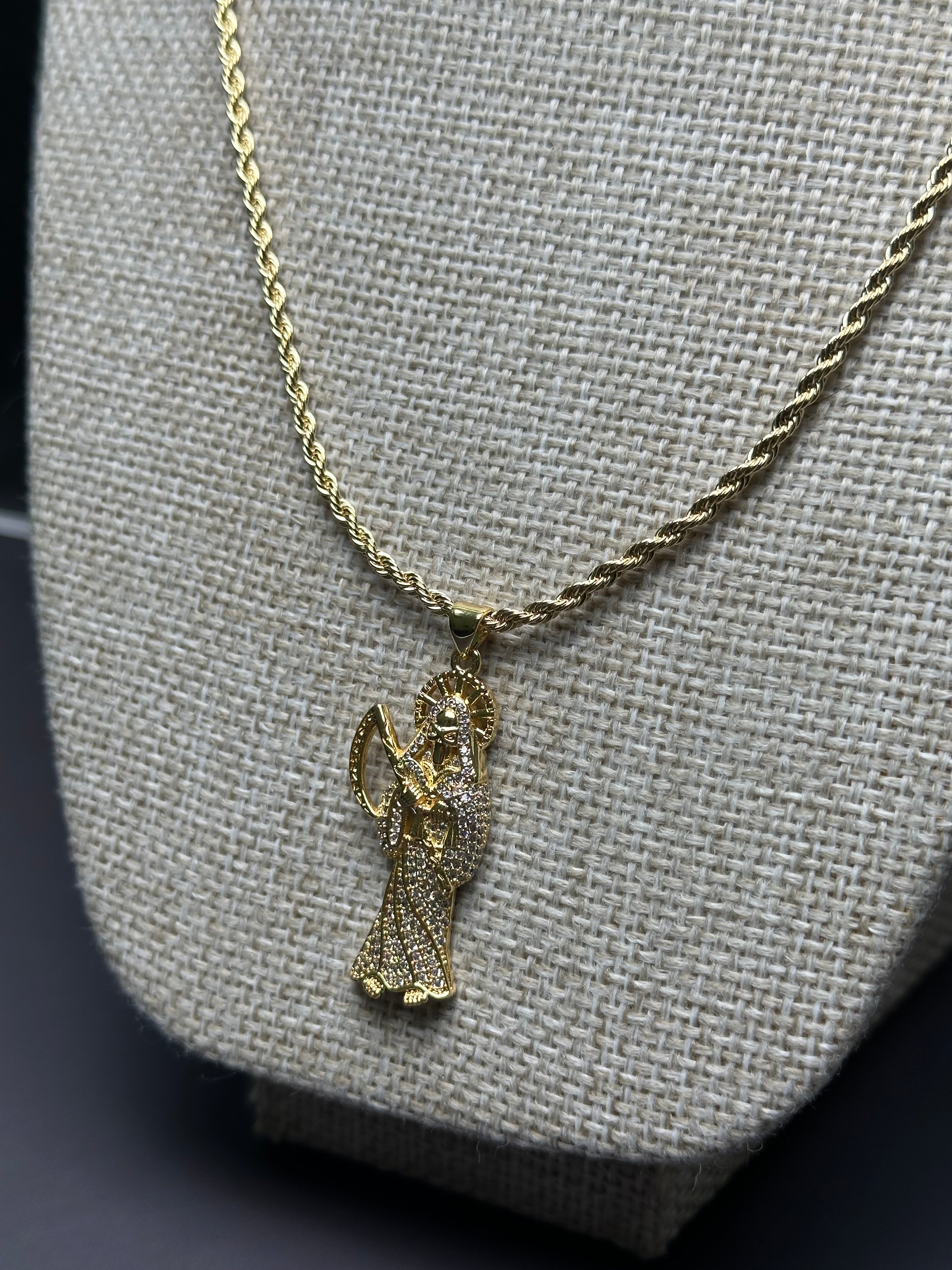 Dije Santa Muerte Zirconias 4 cm