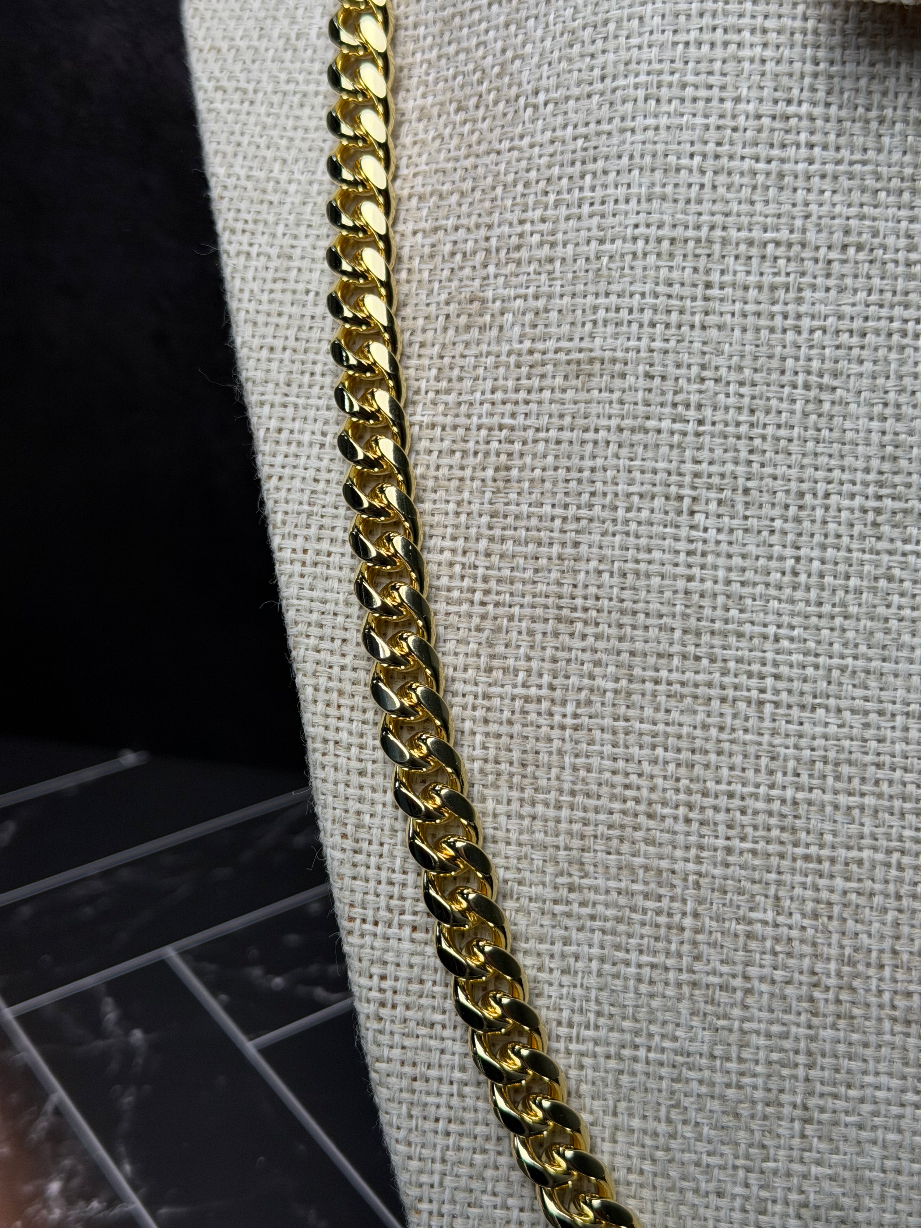 Cadena Cubana 9 mm Oro Laminado 18 K