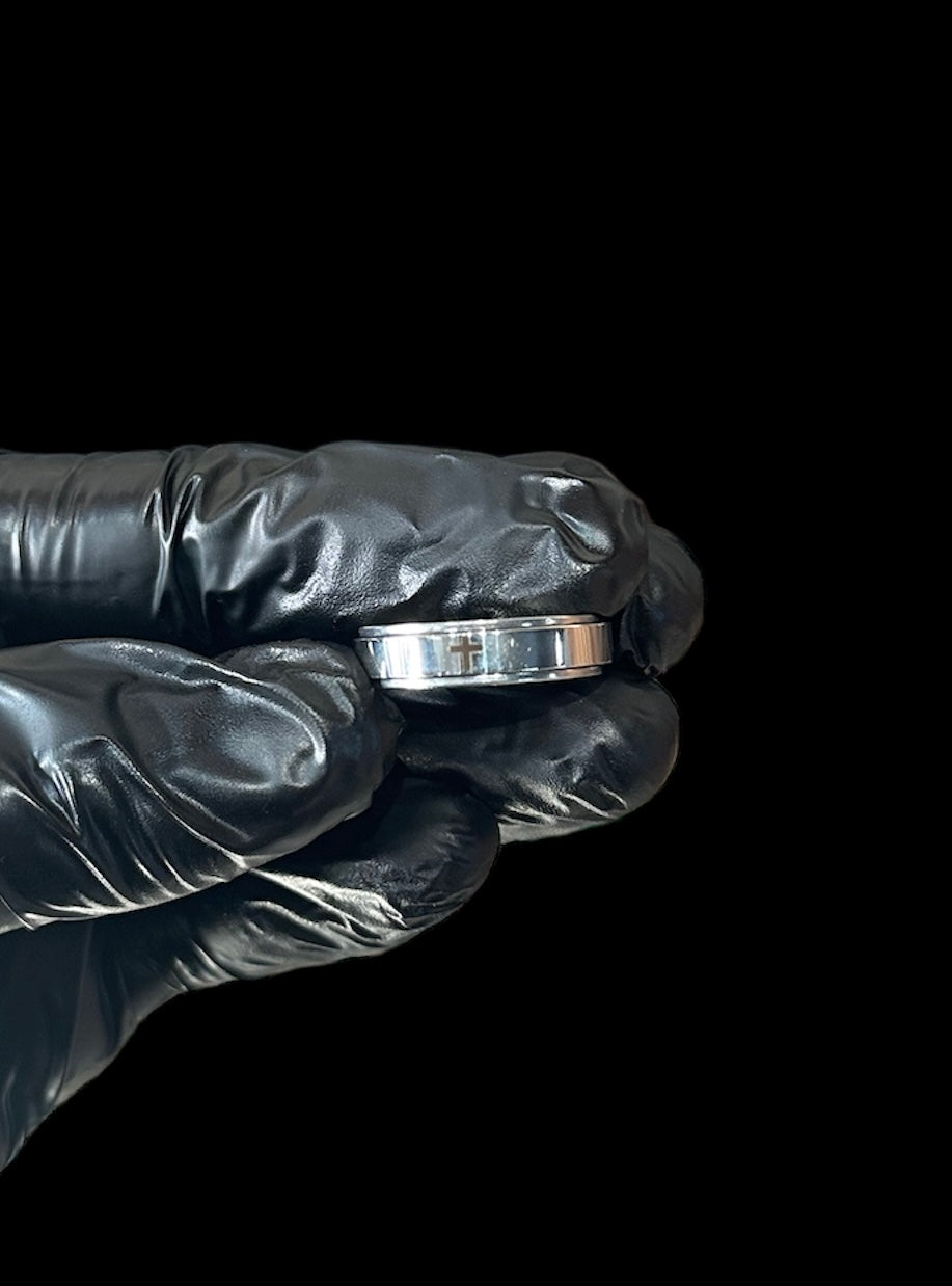 Anillo Cruz Grabada
