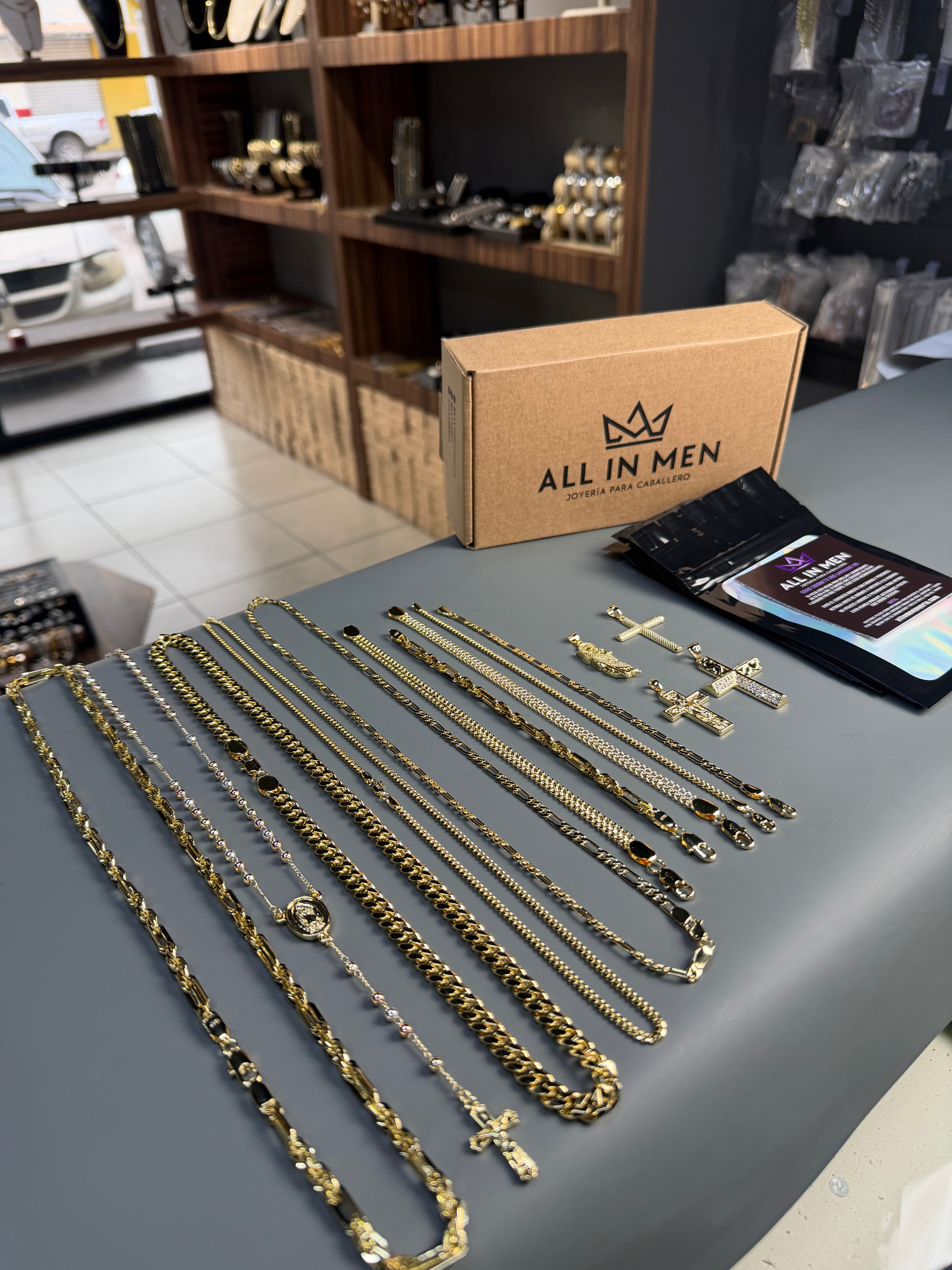 Paquete Pa Invertir (5 pulseras, 5 cadenas, 4 dijes)