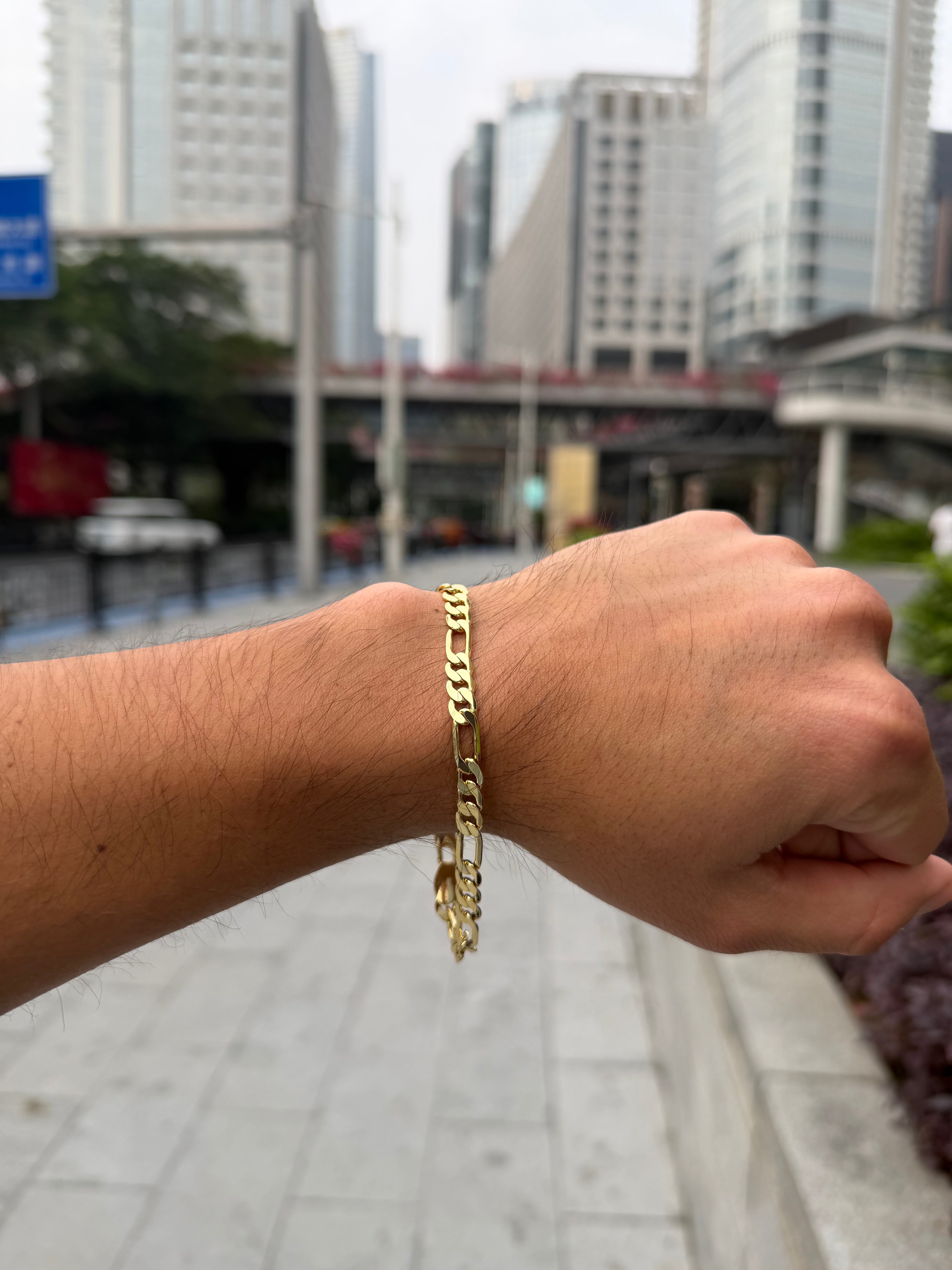 Pulsera Tipo Crtr 7 mm Oro Laminado 18 K