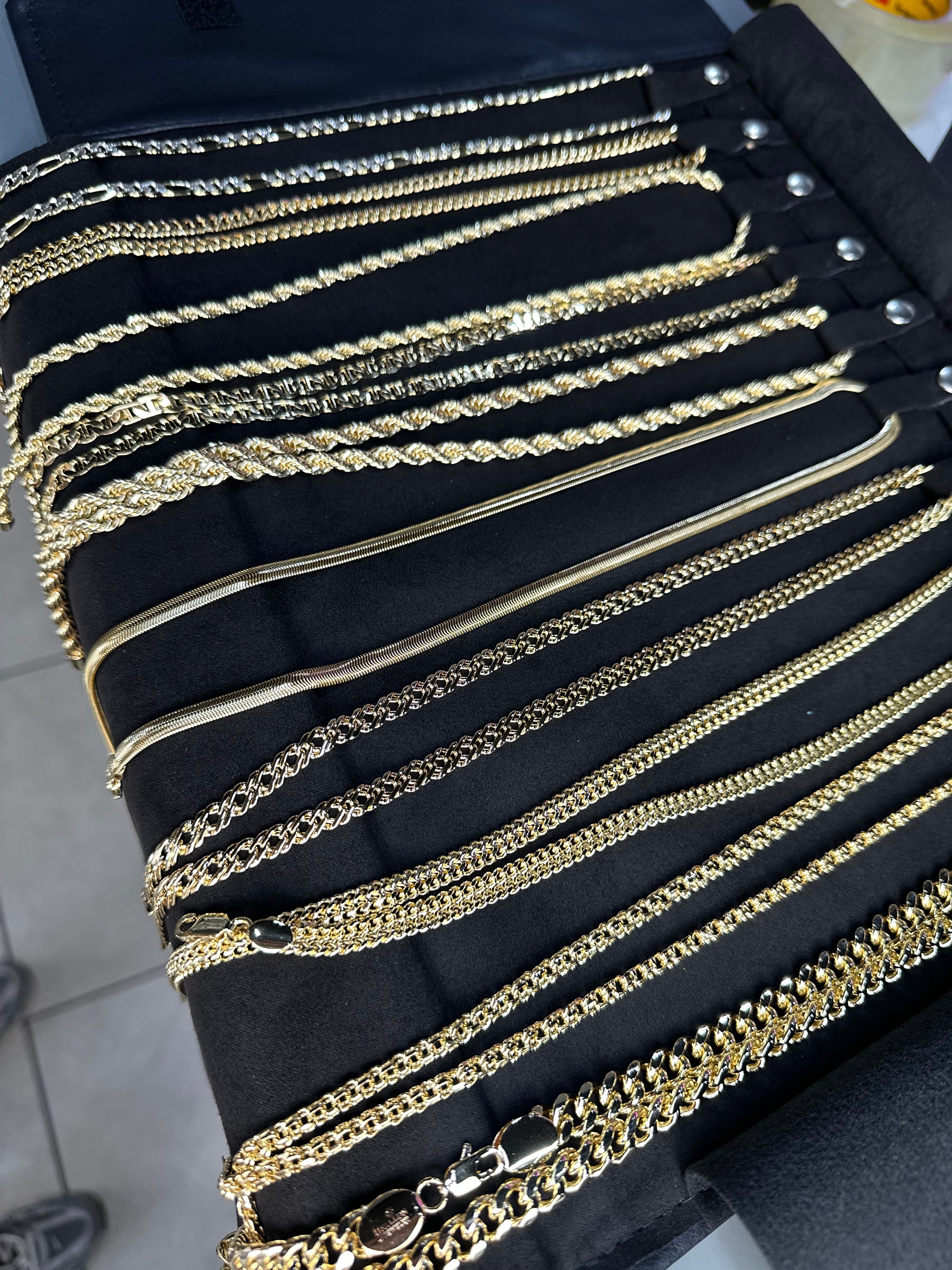 Manta 10 Cadenas Oro Laminado 18 K