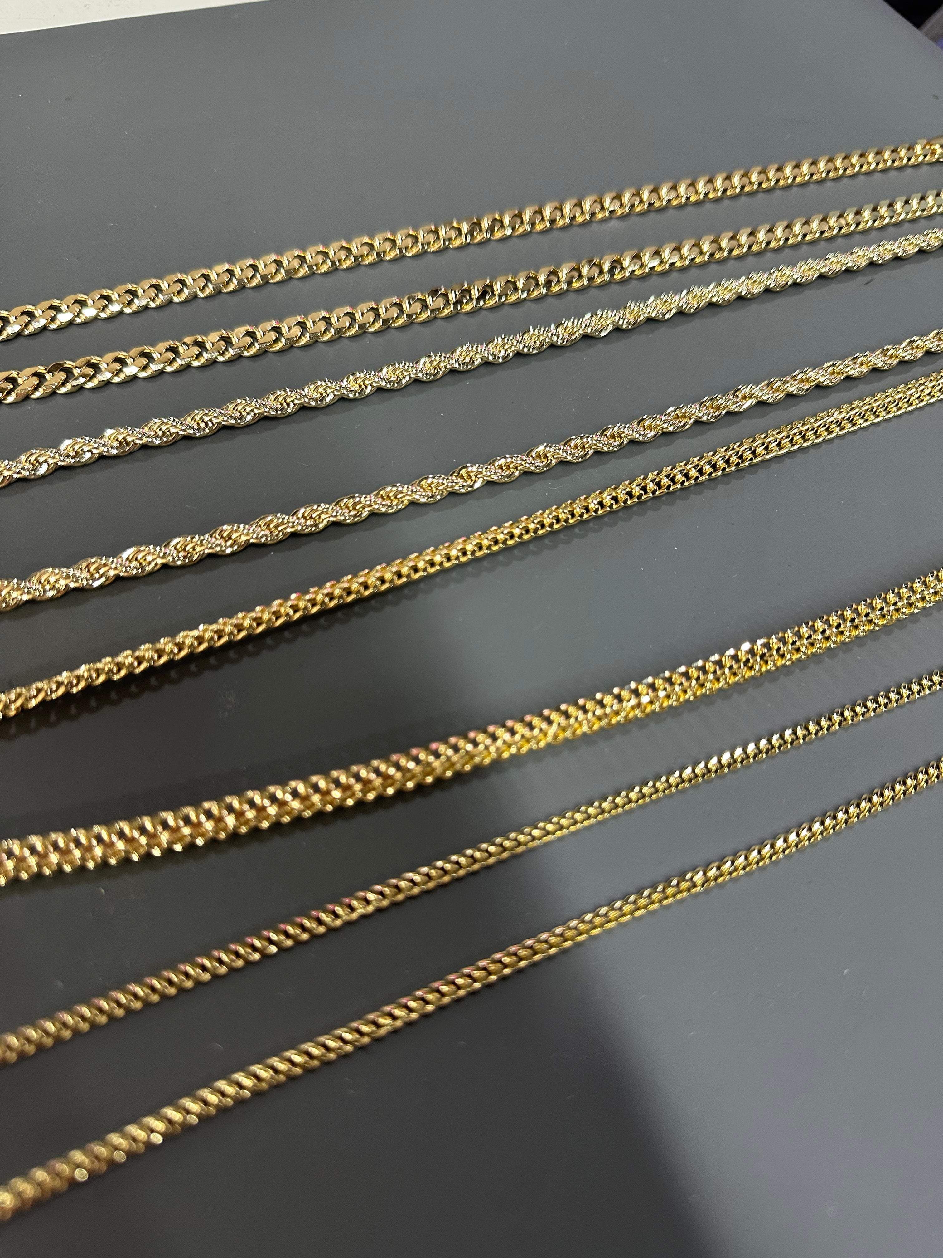 4 Cadenas Oro Laminado