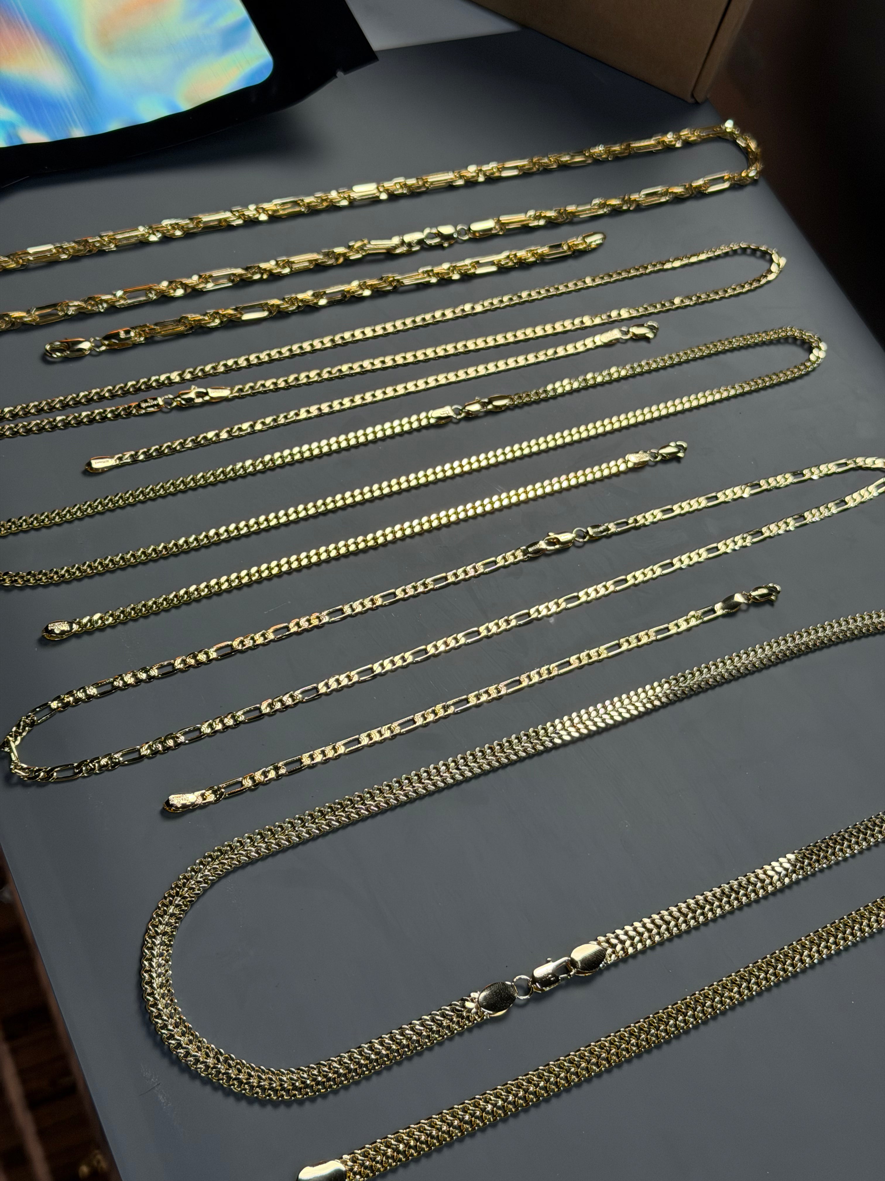 5 Conjuntos de Oro Laminado 18 K